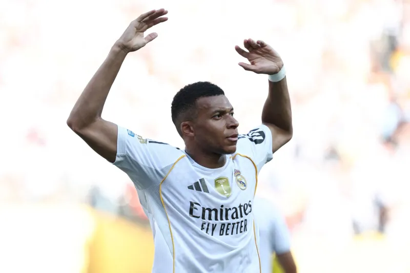 هدنة مفاجأة بين مبابي وباريس سان جيرمان قبل موقعة نصف النهائي المرتقبة