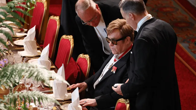 حفل زفاف فاخر لابنة ستيف جوبز.. وإلتون جون نجم الليلة