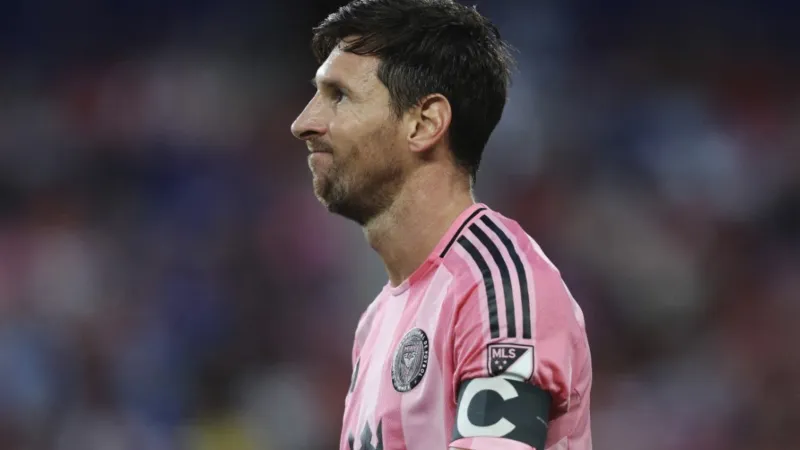 ميسي مهدد بالإيقاف بسبب مباراة "كل النجوم".. ما القصة؟