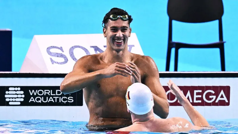 البطل التونسي أحمد الجوادي يتصدر العالم في 800 متر سباحة حرة (فيديو)