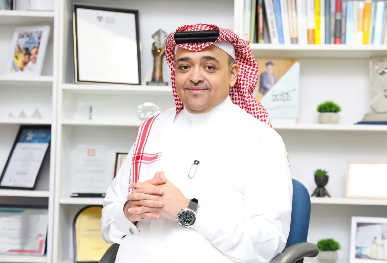 المصدر: الرجل الرئيس التنفيذي عوض العُمري: القيادة قدرة على الإلهام.. والمملكة تقود مستقبل الطب عالميًا