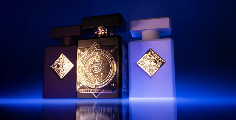 مجموعة عطور علامة انشيو Initio مع العود - المصدر : Initio العود الجديد: كيف أعادت العطور الشرقية ابتكار نفسها لتخاطب ذوق الرجل العصري؟