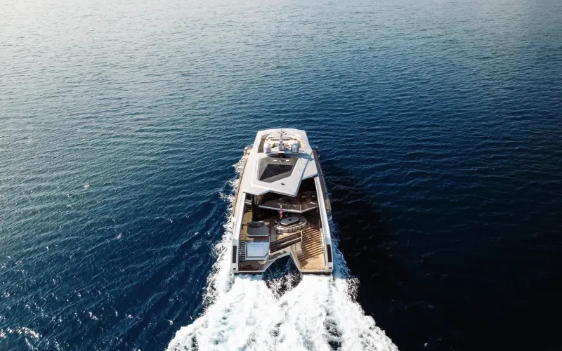 يخت This is it.. تصميم فضائي وسعر خيالي