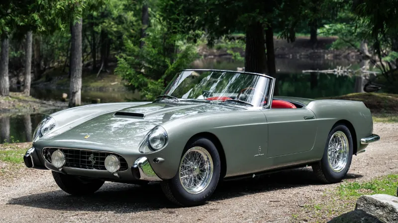 فيراري 250 GT كابريوليه  تستعد للعرض في مزاد بسعر يتجاوز 6 ملايين دولار