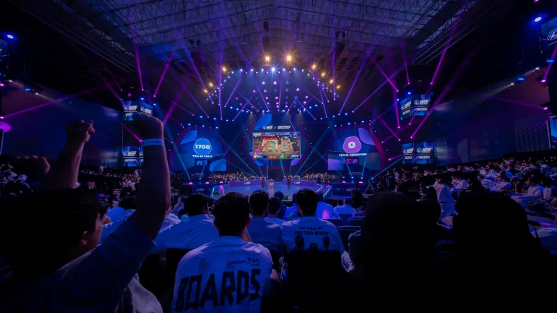 مواجهات حاسمة وتأهل مثير في كأس العالم للرياضات الإلكترونية بالرياض