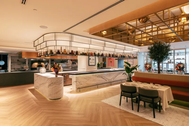 ملاذ شتوي بلمسة صحراوية: كمبينسكي مول الإمارات يُعيد تعريف الفخامة في قلب دبي