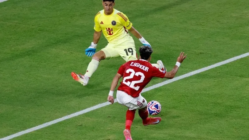 إمام عاشور على رادار الأخدود السعودي.. فهل ينضم لكتيبة دوري روشن؟ 