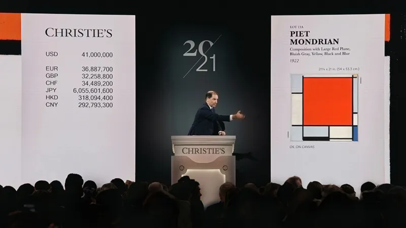 كريستيز تتجاوز 2.1 مليار دولار في مزادات النصف الأول من 2025