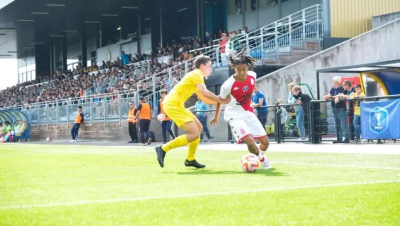 مقابل 10 ملايين يورو.. نيوم يقترب من ضم جوهرة موناكو 