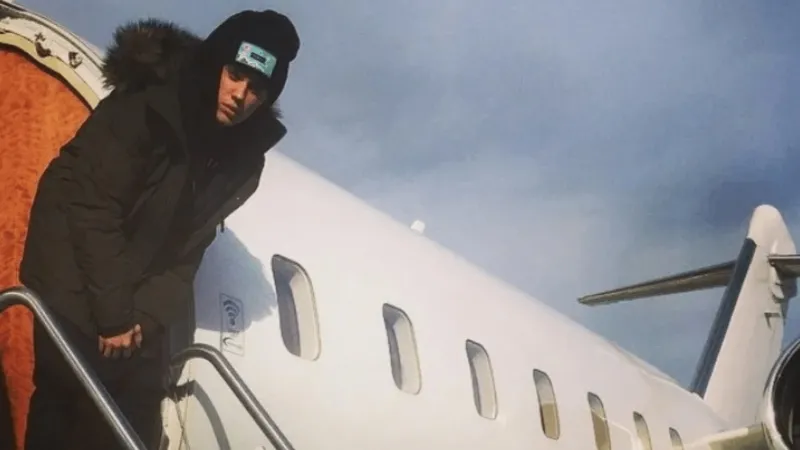 طائرة جاستن بيبر الخاصة.. رفاهية جوية تفوق الخيال