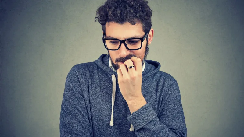 دراسة: القلق الاجتماعي يقود إلى الوحدة أكثر مما نظن