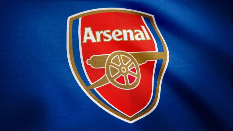 آرسنال يُنهي اتفاقه مع مدافع فالنسيا.. الصفقة على وشك الحسم