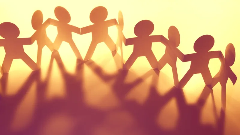 ليس كما تعتقد.. العلم يحدد عدد الأصدقاء الحقيقيين الذين نحتاجهم