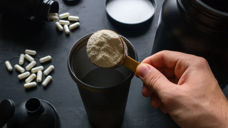 هل يجب تناول الكرياتين يوميًا؟ دراسة تُعيد الجدل إلى الواجهة