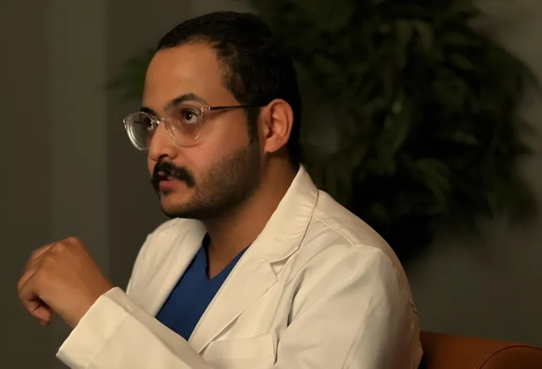 الحسن بن رزق لـ"الرجل": حولت شغفي إلى براءة اختراع في "الناقل الذكي للأدوية"