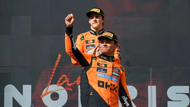 زملاء أم خصوم؟.. كيف تحافظ مكلارين على التوازن بين نوريس وبياستري