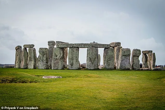 سن بقرة يكشف سر نقل أحجار ستونهنج بعد 5 آلاف عام