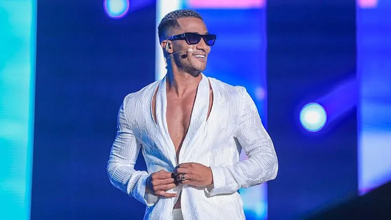 ليلة مصرية لبنانية.. محمد رمضان يلهب جمهور بيروت بأغنية مفاجئة