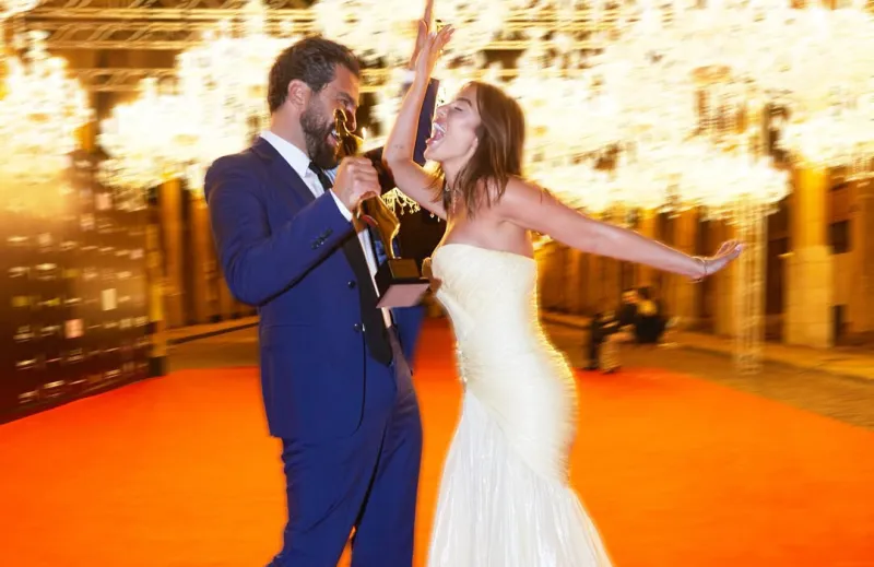 إطلالات النجوم في حفل توزيع جوائز BIAF.. من الأفضل؟