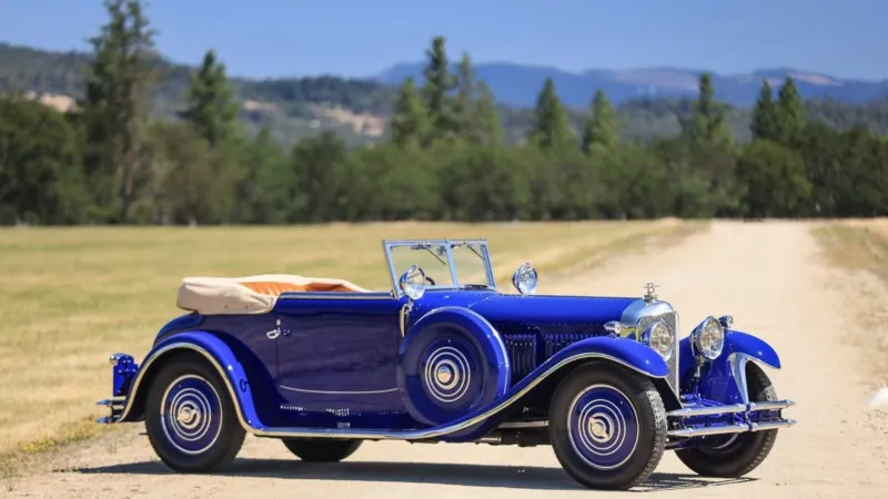 Bentley وFerrari وPorsche تتصدر مزاد Pebble Beach الفاخر