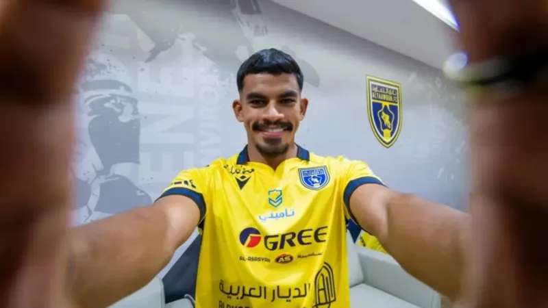 النصر يقترب من صفقة سعد الناصر.. هل يعود إلى الديربي؟