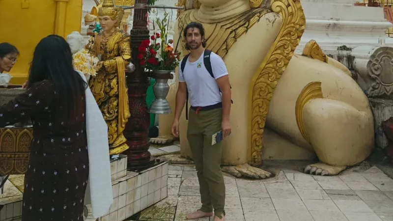 أميركي يحقق إنجازًا تاريخيًا في موسوعة غينيس لزيارة عدد كبير من الدول