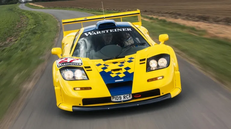 عرض فريد: ماكلارين F1 GTR لونغ تيل للبيع بهذا السعر