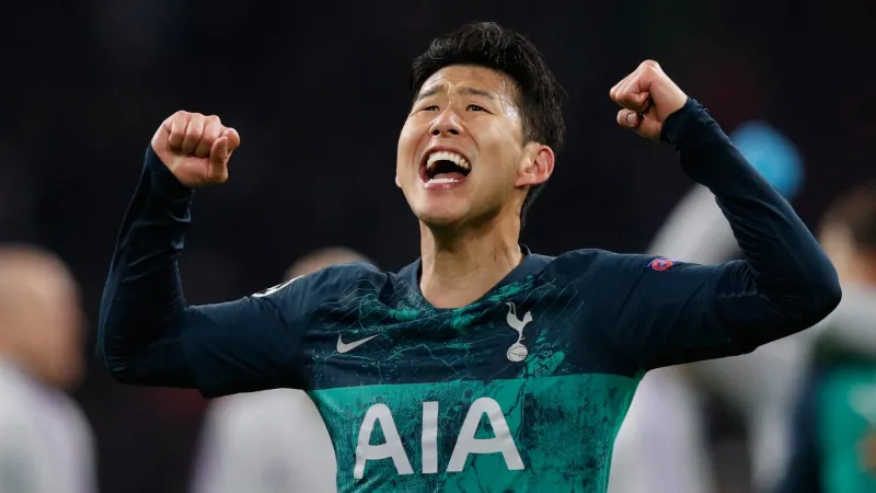 سون يودّع توتنهام بعد عقد من التألق.. ويغادر بثروة ضخمة