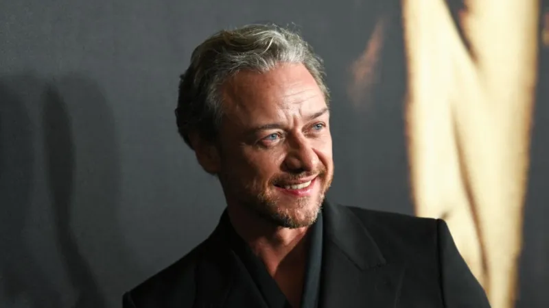 جيمس ماكافوي يشارك في مهرجان زيورخ بفيلمه الإخراجي الأول