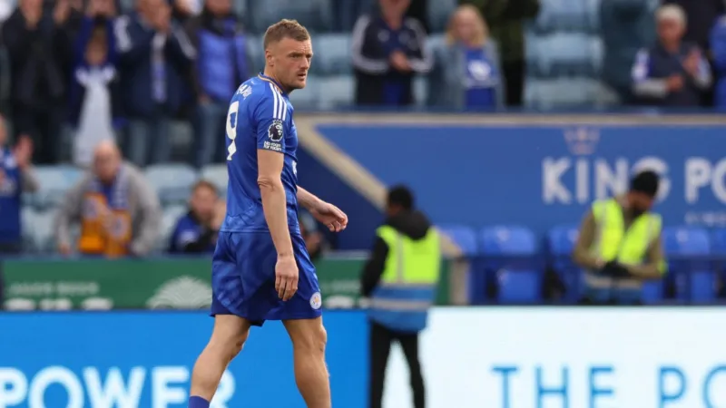 صفقة مفاجأة.. جيمي فاردي على رادار نابولي لتعويض لوكاكو (فيديو)