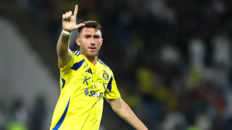 هل يُسهل النصر السعودي رحيل إيميريك لابورت إلى أتلتيك بلباو؟