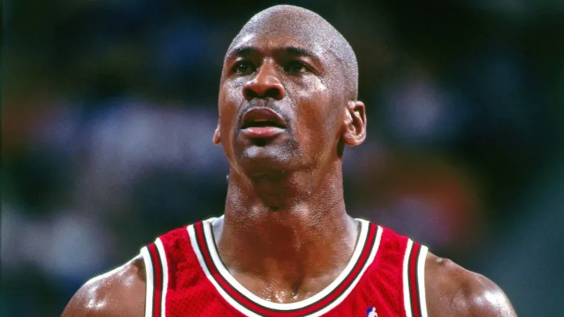 أوديمار بيغيه تزين معصم أسطورة السلة مايكل جوردان