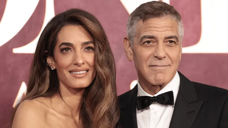 جورج وأمل كلوني يستقبلان نجوم هوليوود في فيلا بحيرة كومو