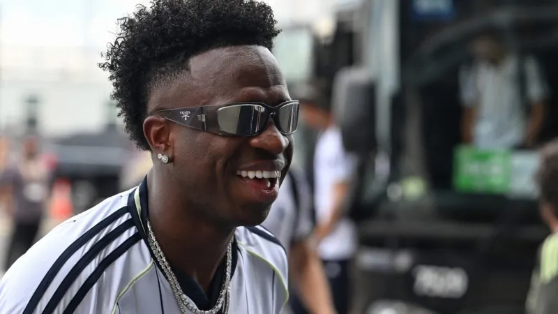 الاتحاد يعلّق رسميًا على ارتباطه بصفقة فينيسيوس جونيور(فيديو)