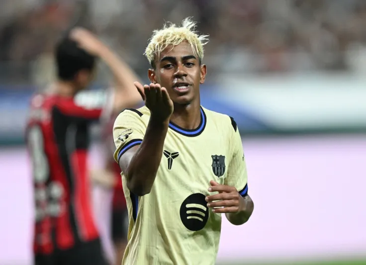 آخرهم لامين يامال.. 7 مراهقين غيّروا خريطة كرة القدم عبر التاريخ!