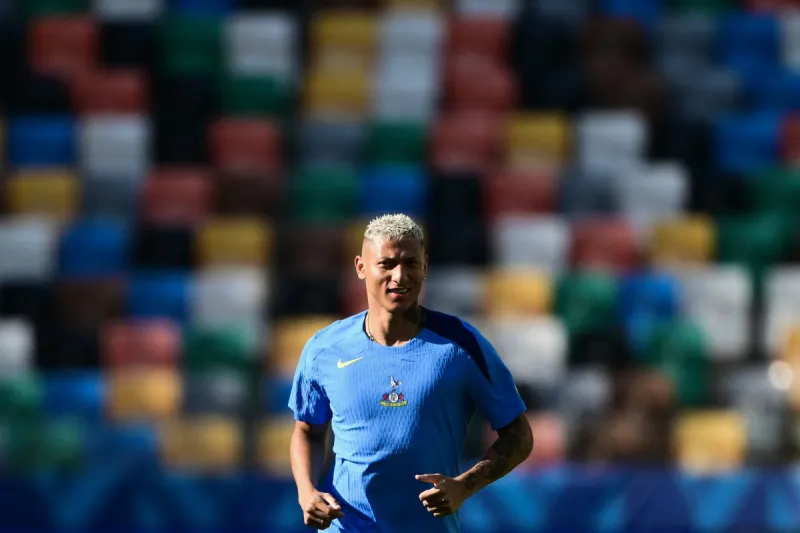 توتنهام يبحث عن الفوز الثالث على التوالي أمام بورنموث