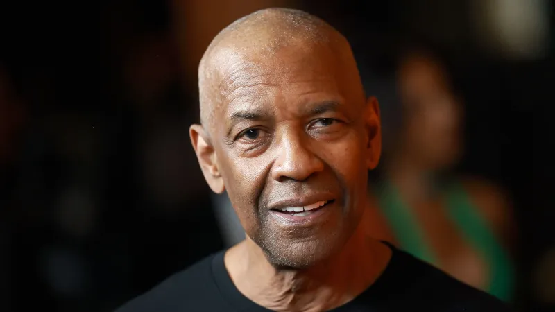 دينزل واشنطن يكشف فلسفته: السينما أثر لا تماثيل ذهبية (فيديو)