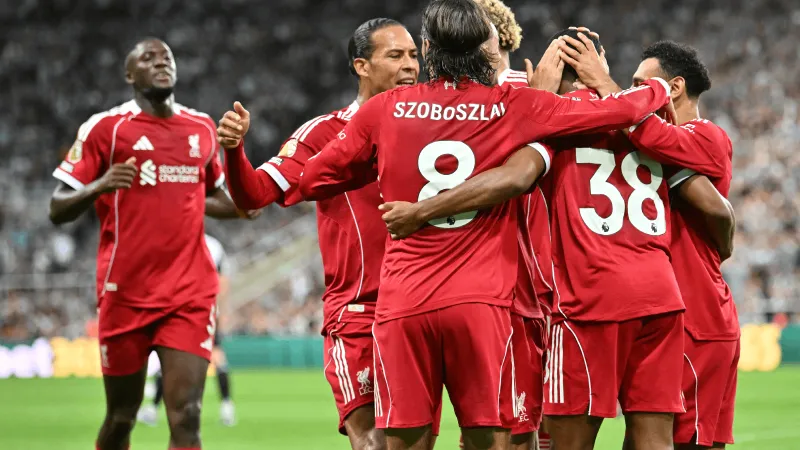 ريو نغوموها يدخل تاريخ ليفربول والدوري الإنجليزي من الباب الكبير (فيديو)