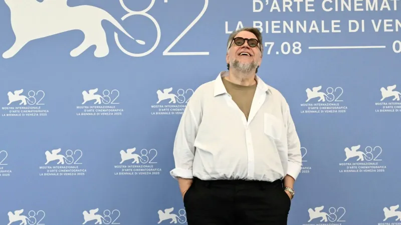 بعد عرض "Frankenstein".. ديل تورو يكشف معاناته النفسية