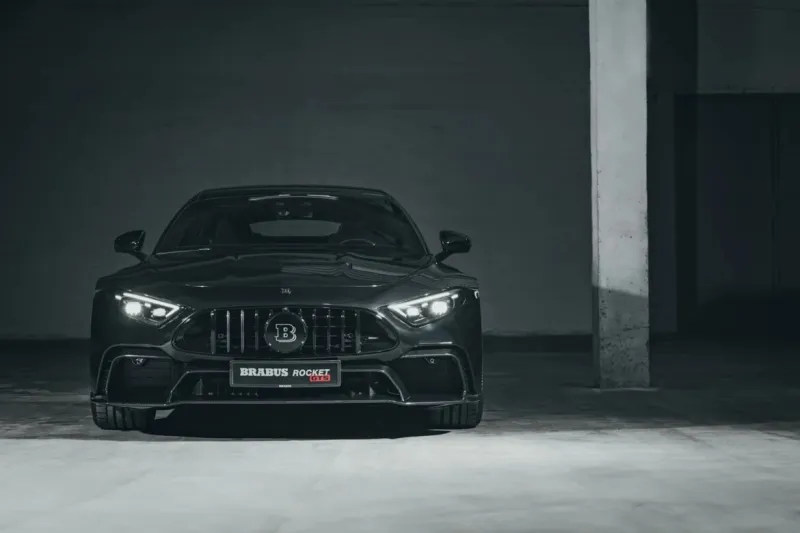 BRABUS ROCKET GTS.. تحفة هجينة بقوة 1000 حصان (فيديو)