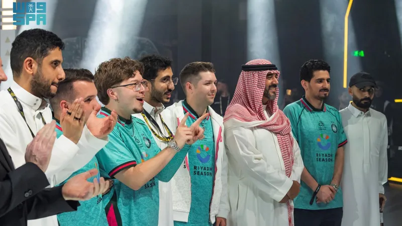 Twisted Minds يمنح السعودية لقبها الثاني في كأس العالم للرياضات الإلكترونية 2025 (فيديو)