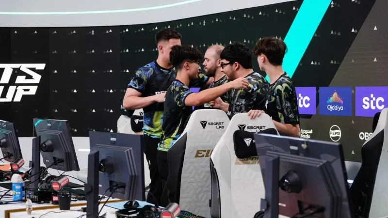 كأس العالم للرياضات الإلكترونية 2025: ختام مجموعات R6 وتأهل 4 أندية     