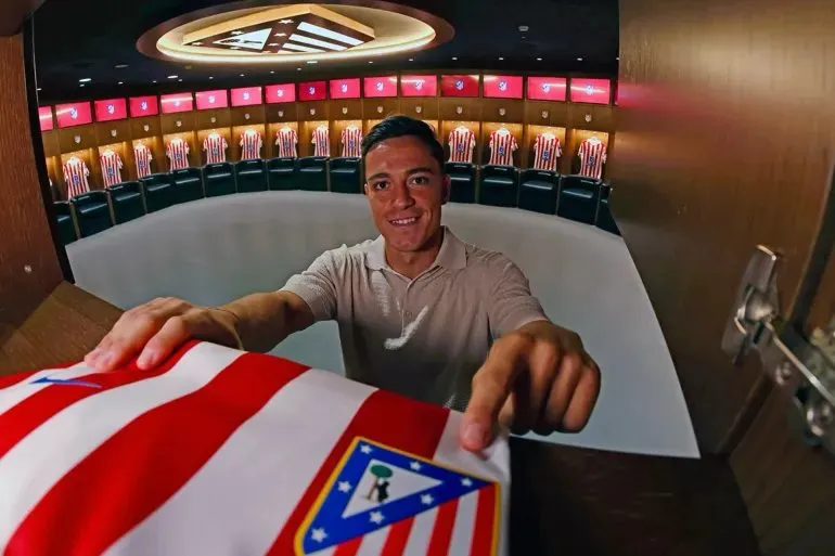 أتلتيكو مدريد يسيطر على صفقات الليغا وتباين في إنفاق ريال مدريد وبرشلونة