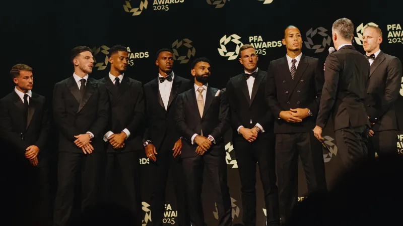 بعد تتويجه بجائزة الأفضل.. ماذا قال محمد صلاح لجماهيره وزملائه؟ (فيديو)