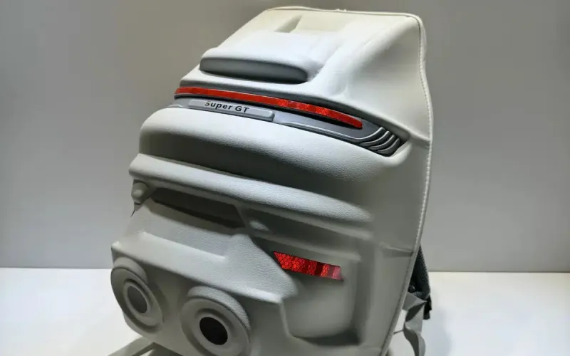 حقائب ظهر Porsche 911 الغامضة تظهر على AliExpress بأسعار غير عادية