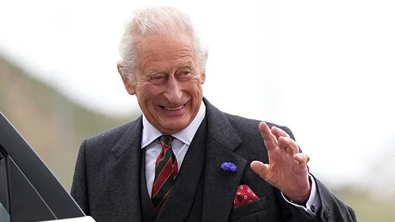 عادات الطعام الفريدة للملك تشارلز الثالث.. مأكولات مبتكرة وطقوس صارمة