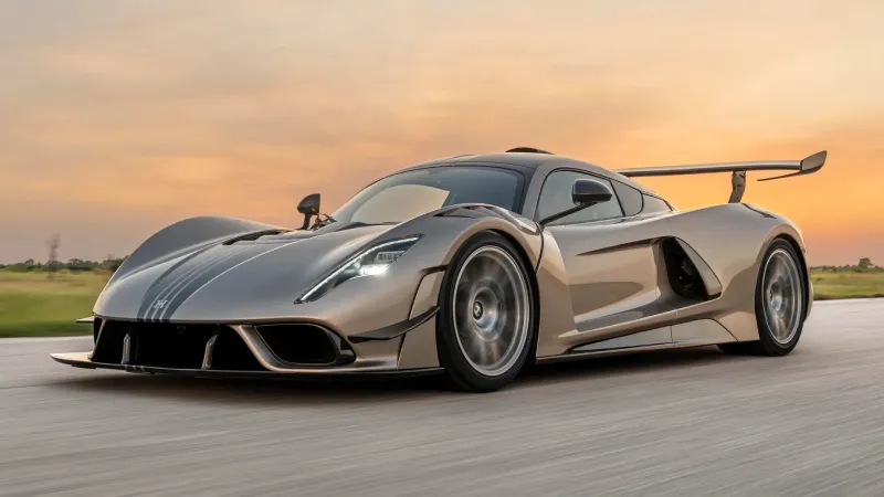 Venom F5 LF.. أسطورة Hennessey الجديدة بقوة هائلة (فيديو)
