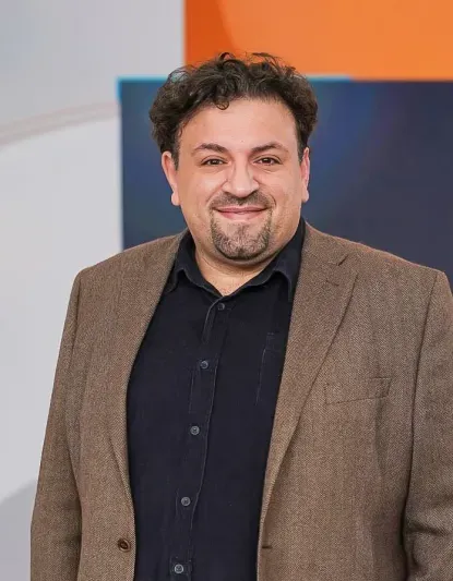 وسام كيروز يكتب لـ«الرجل»: للبحث عن الوقت الضائع .. استخدم الموسيقى