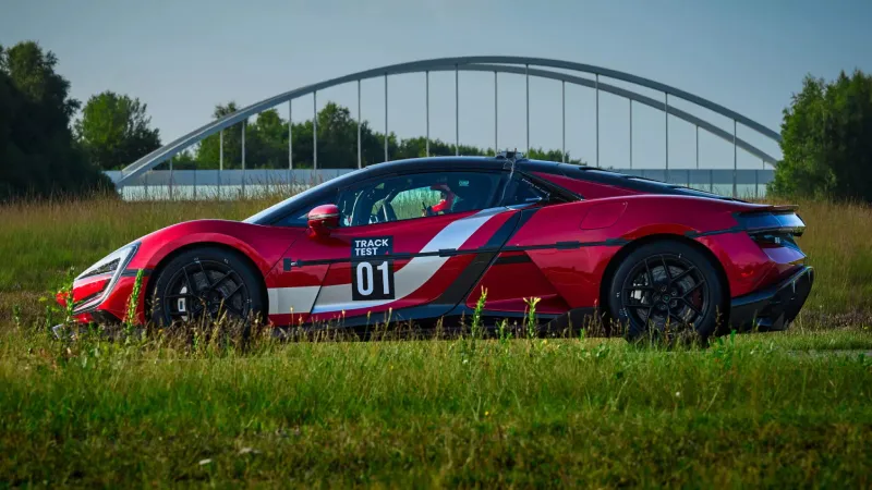 BYD تتفوق على Rimac بأسرع سيارة كهربائية (فيديو)