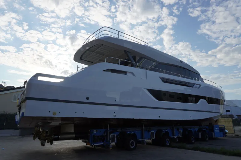 Veronika.. يخت جديد من Giangrasso Group يجمع بين الفخامة والسرعة